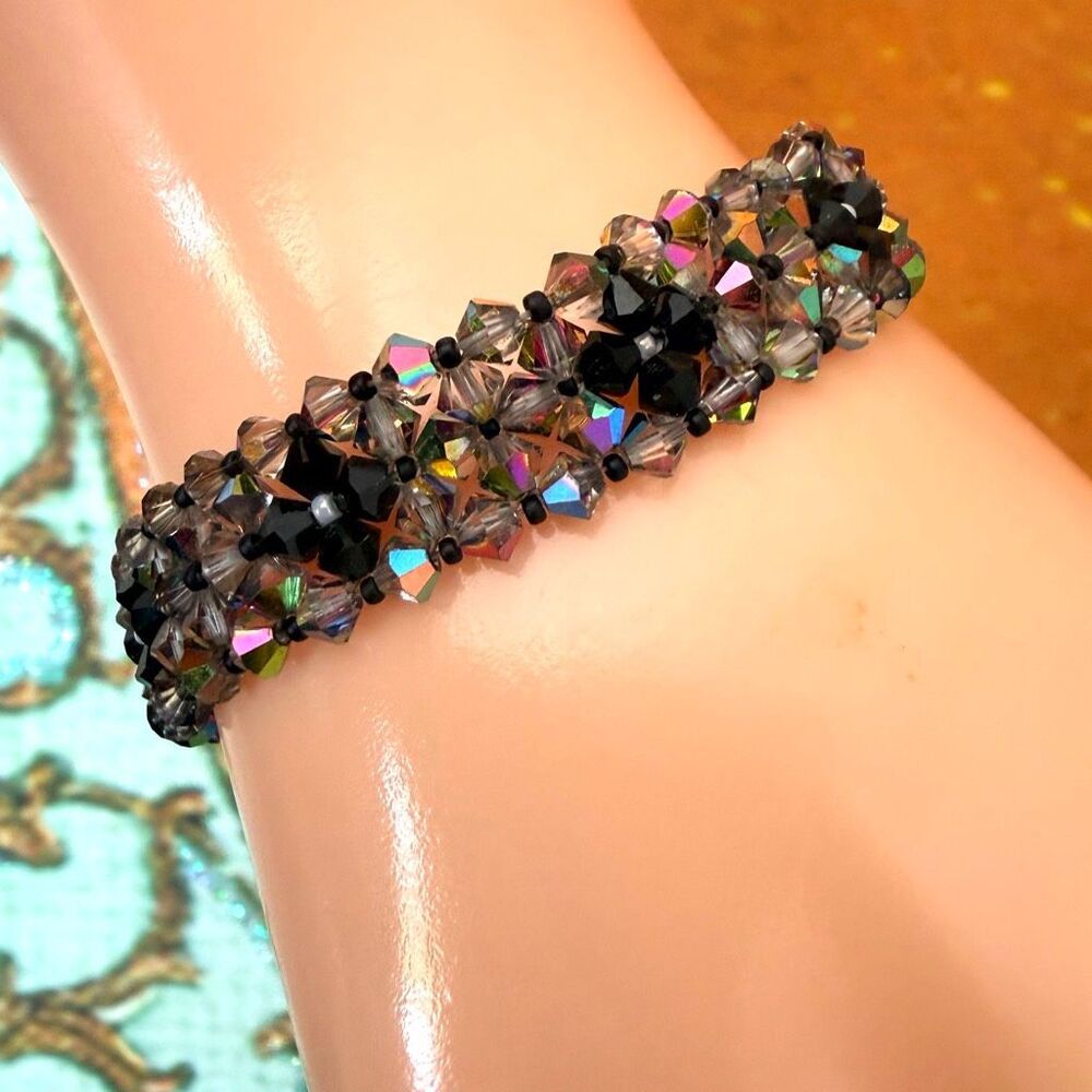 Vintage crystal and  Black  Beaded Bracelet Sterling Silver Clasp